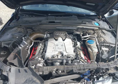 2015 Audi S4 3.0T Premium Plus z USA, uszkodzony, nr VIN WAUBGAFL9FA036457